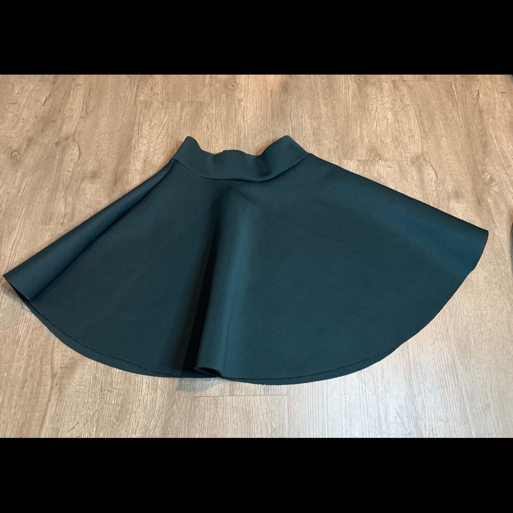 High quality green skirt